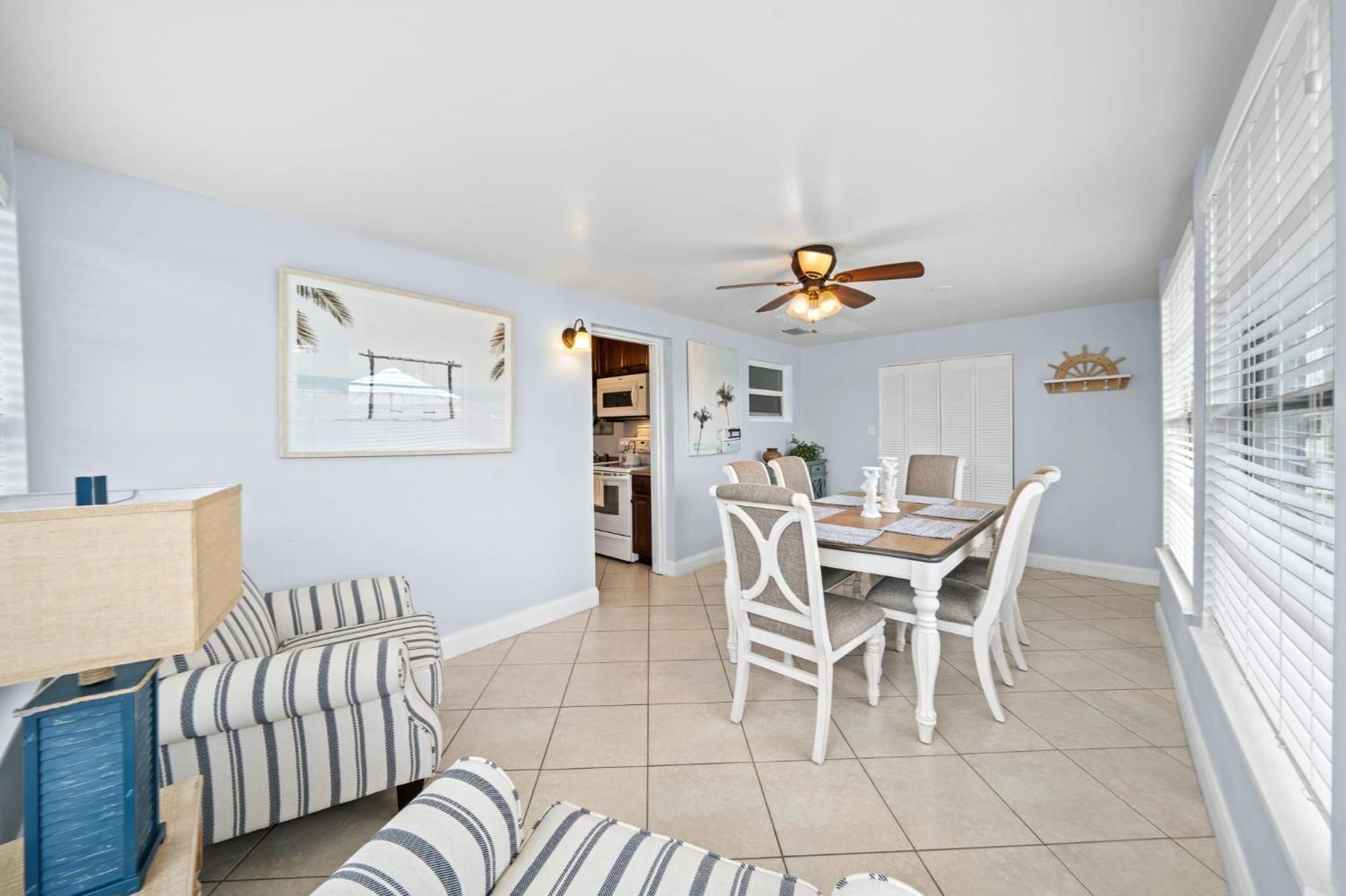 Downtown Cottage - Walk To The Beach & Restaurants Cocoa Beach Εξωτερικό φωτογραφία