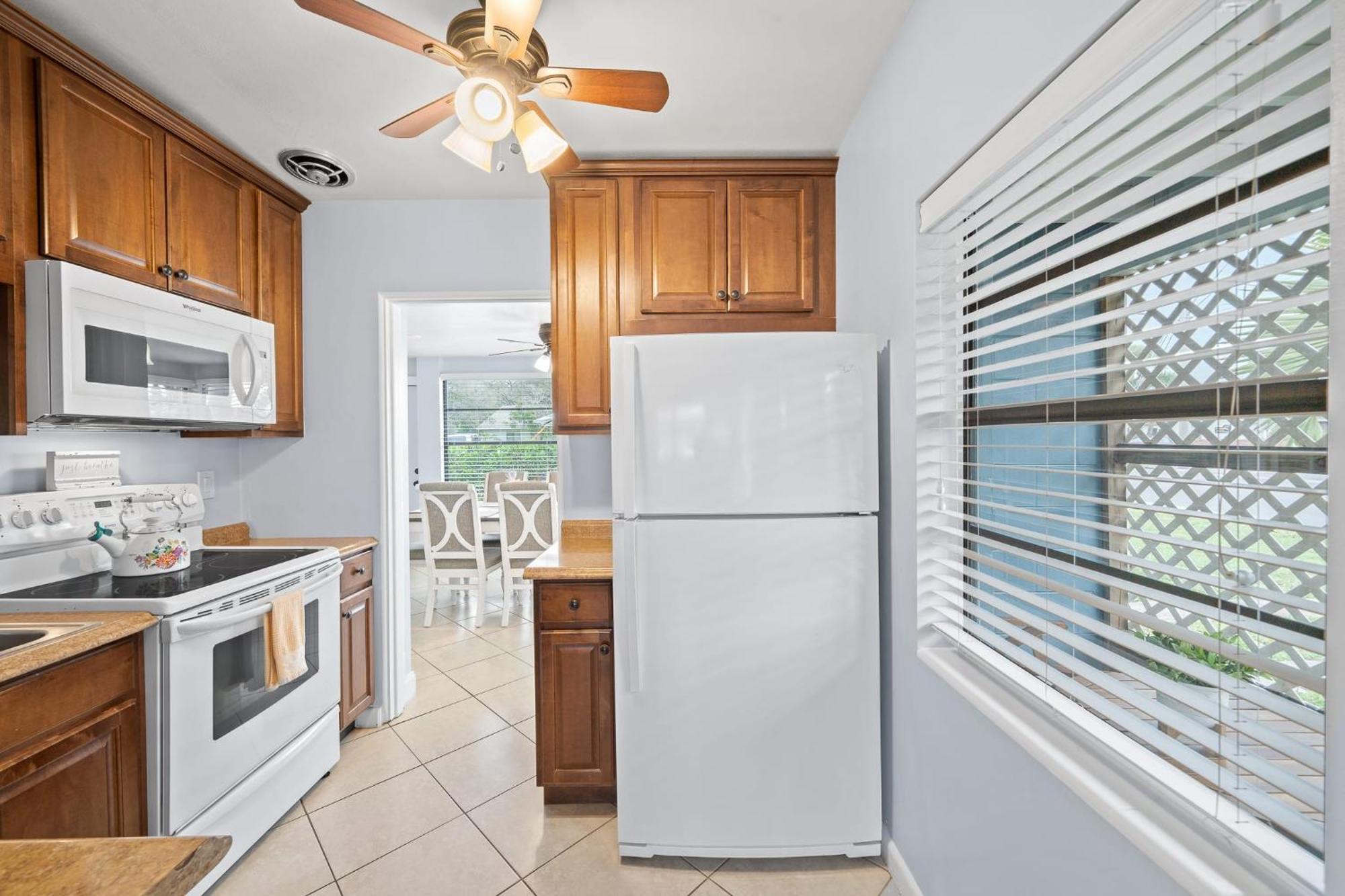 Downtown Cottage - Walk To The Beach & Restaurants Cocoa Beach Εξωτερικό φωτογραφία